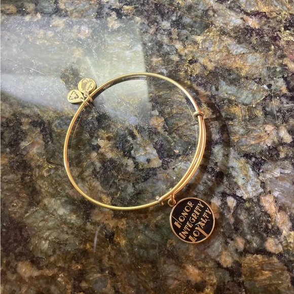 Alex and ani gold bracelet integrity loyalty honesty - Picture 3 of 5